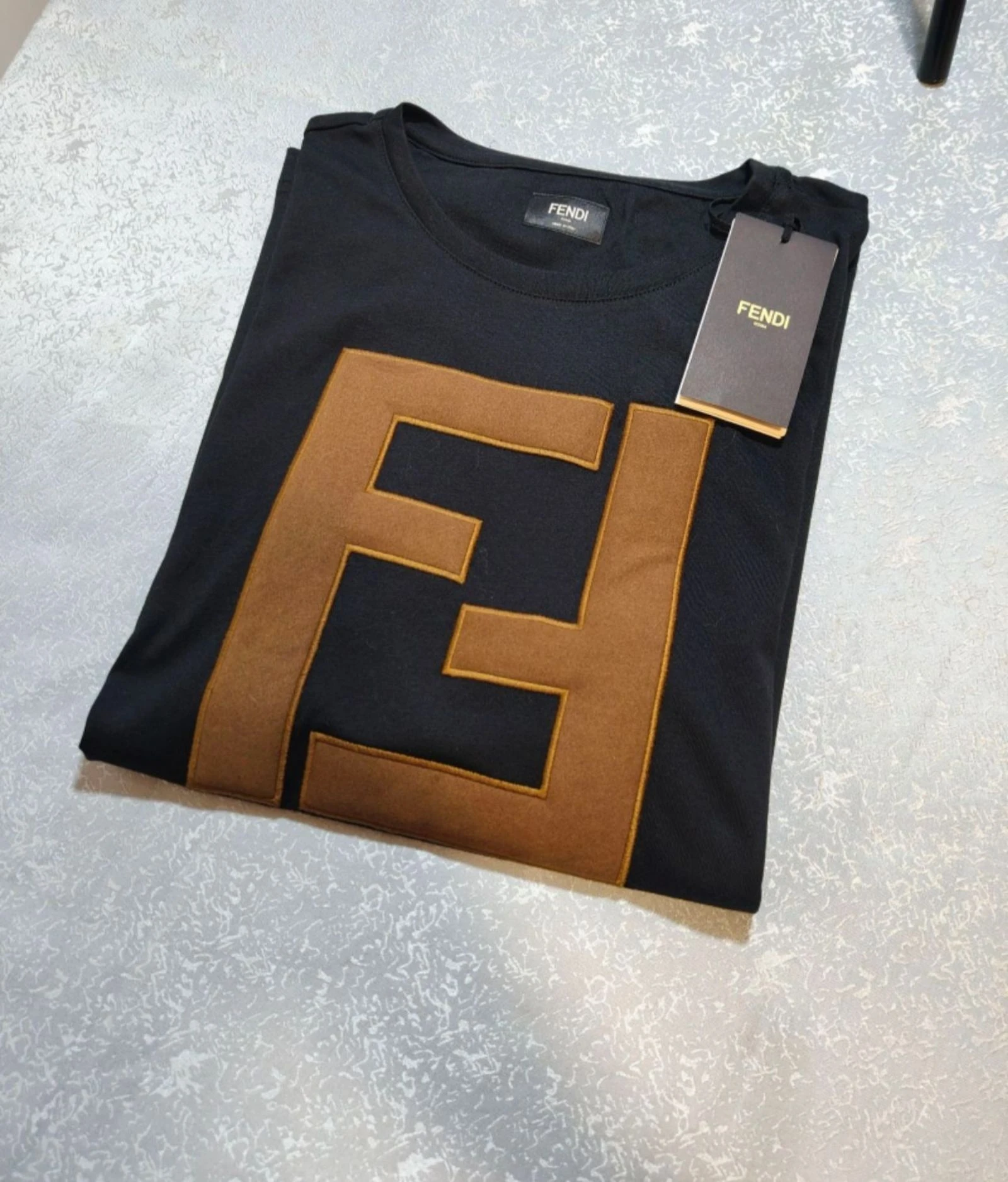 T-shirt L